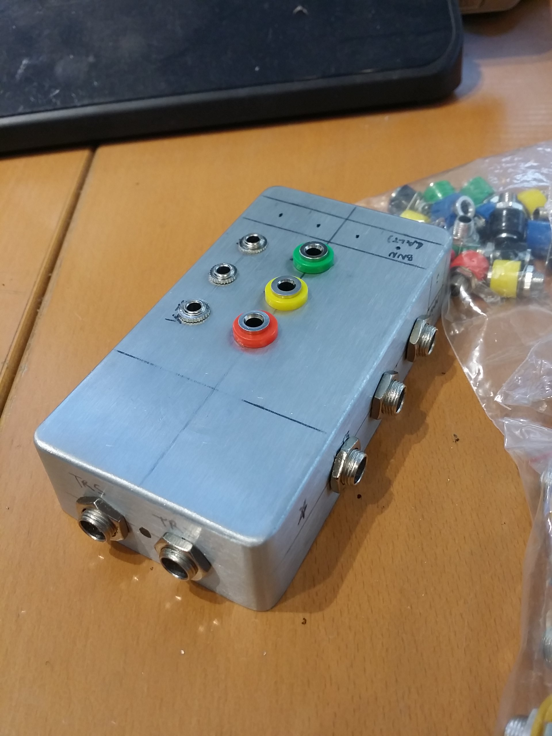 Traffic Dice an allinwonder cable adapter box for your modular needs