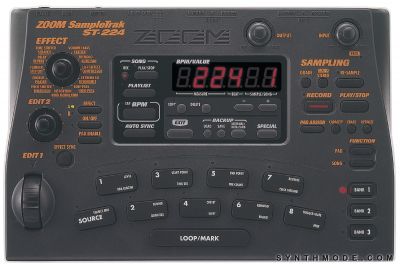 Zoom Sampletrak sampler